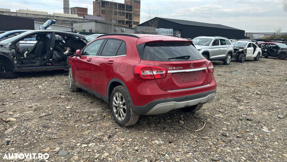 Dezmembrez Mercedes GLA X156 - 2