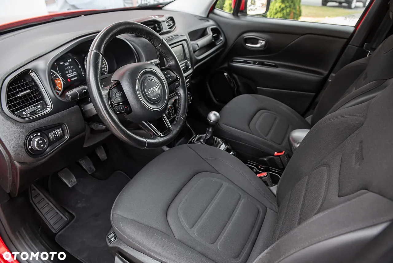 Jeep Renegade - 15