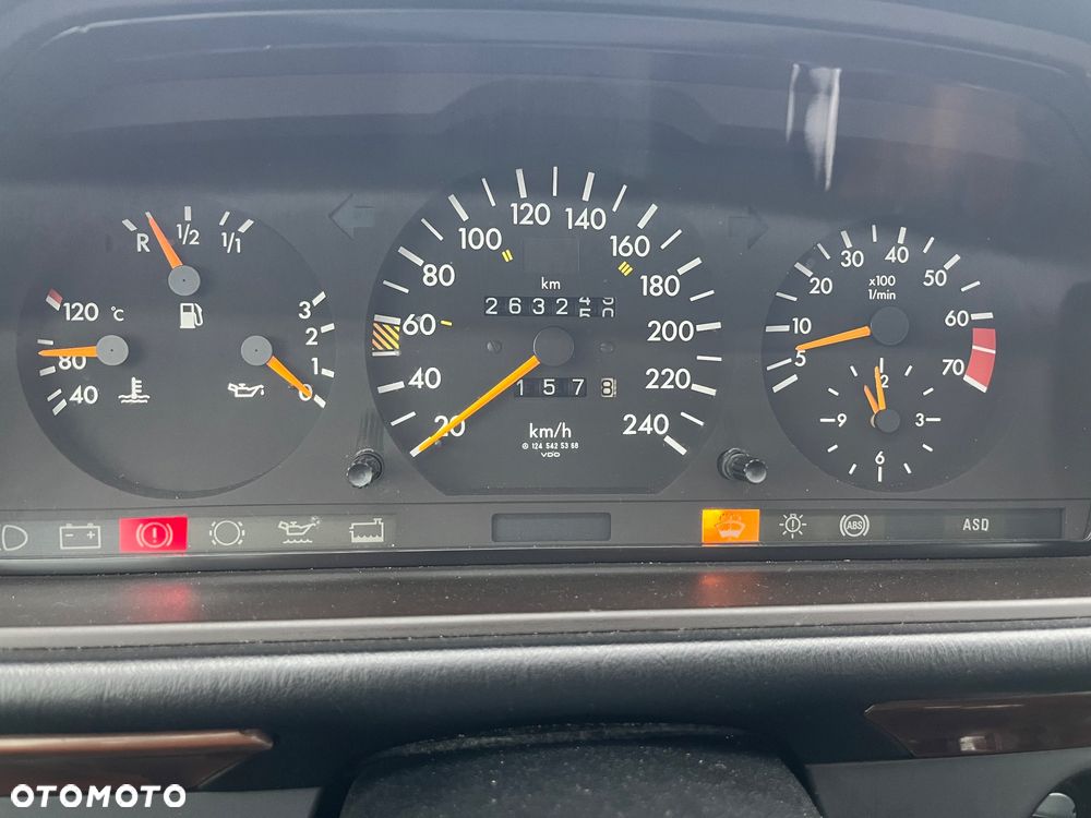 Mercedes-Benz W124 (1984-1993) - 19