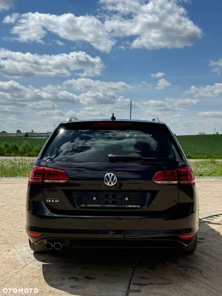 Volkswagen Golf 2.0 TDI BMT GTD - 5