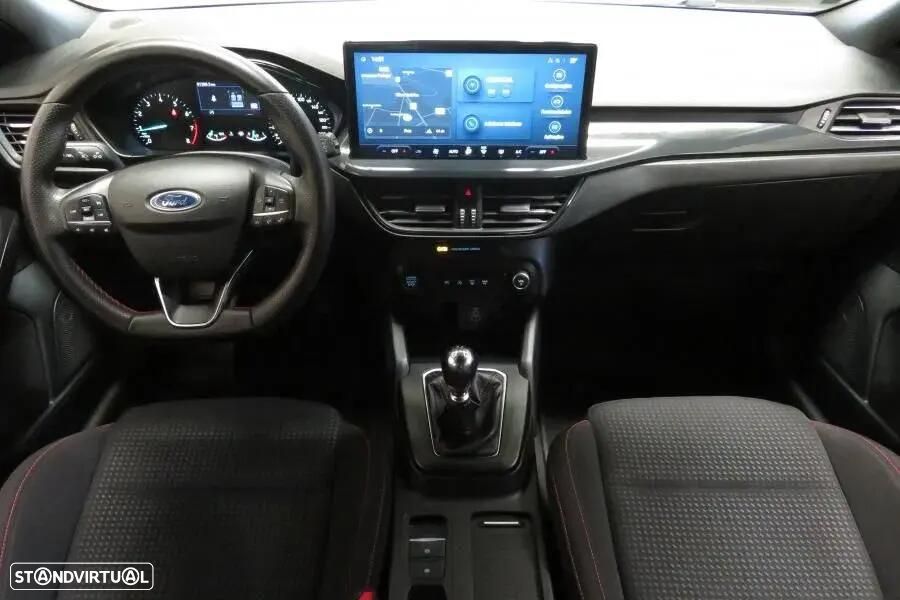 Ford Focus 1.0 EcoBoost MHEV ST-Line - 25
