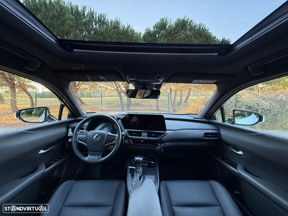 Lexus UX 250h F Sport - 3