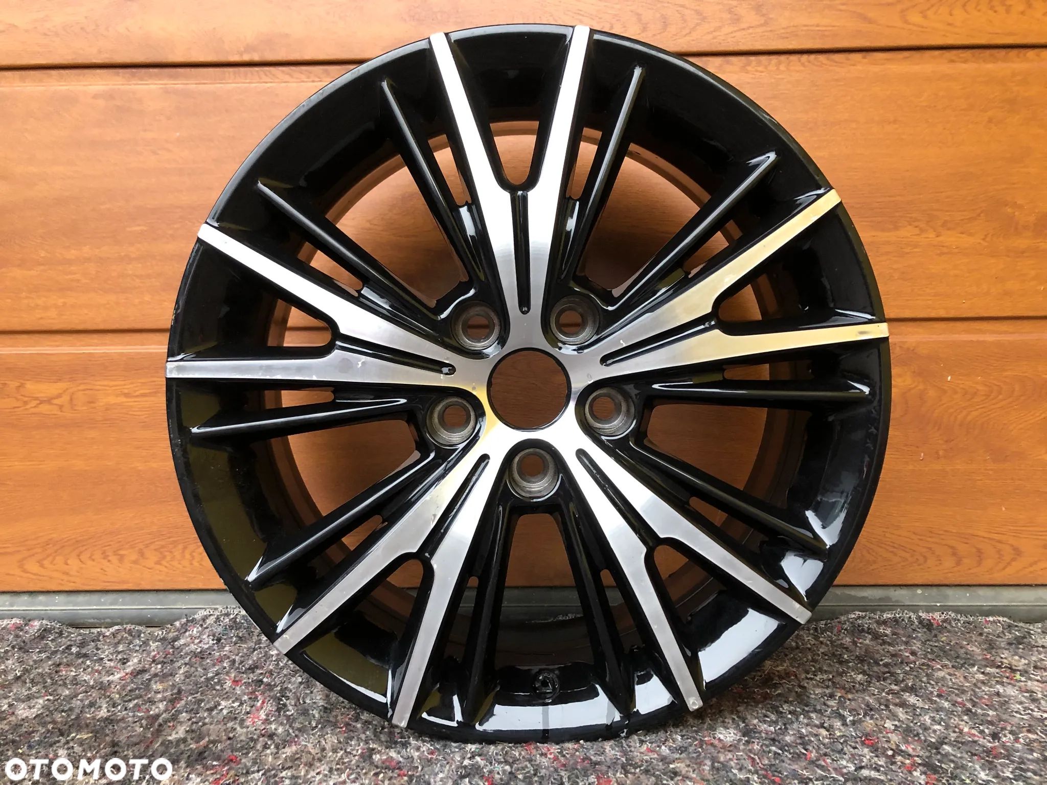 Felga Aluminiowa SAIC MOTOR MG ZS EV 7J 17" ET45 5x112 10831454 - 1