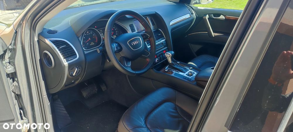 Audi Q7 3.0 TFSI Quattro Tiptronic - 11