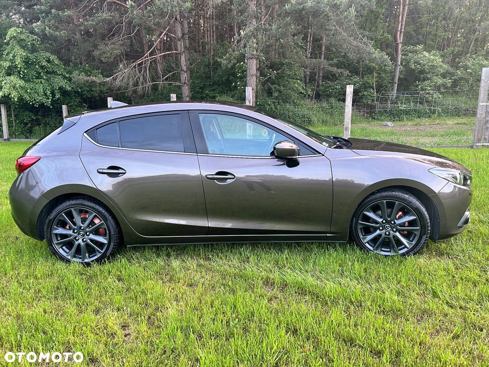 Mazda 3 - 5