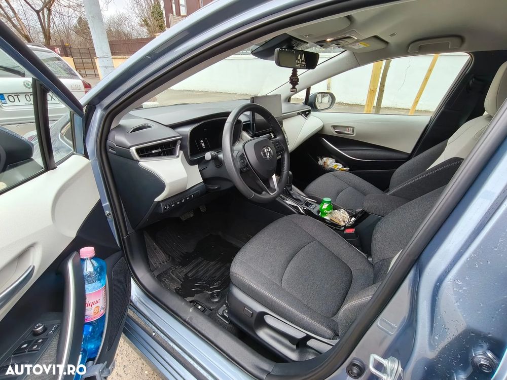 Toyota Corolla 1.8 HSD Dynamic - 28