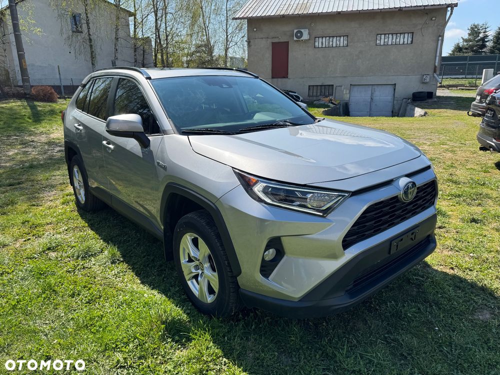 Toyota RAV4 - 9