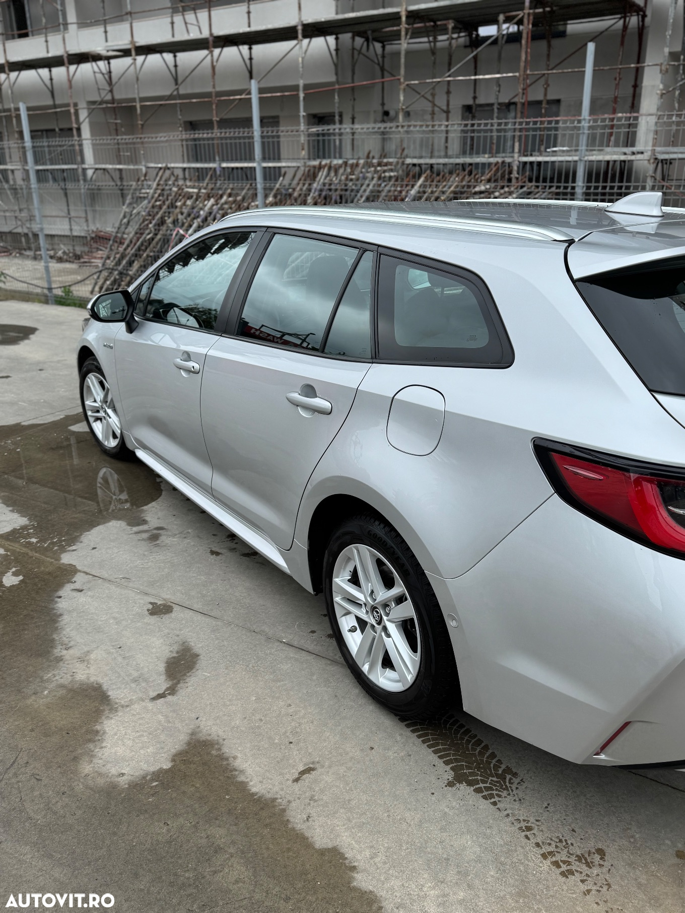 Toyota Corolla 1.8 HSD Exclusive - 14