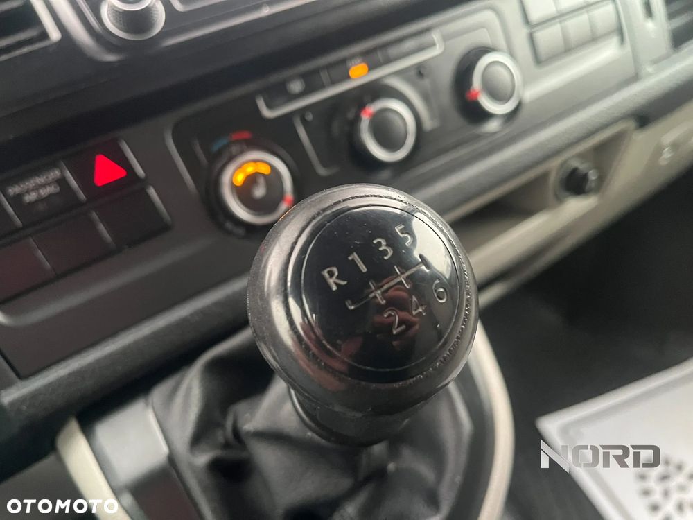 Volkswagen Transporter T6 TSI Plus Trendline - 19