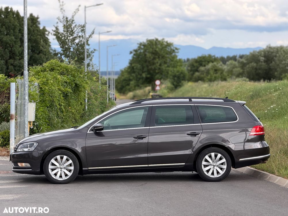 Volkswagen Passat 2.0 TDI DSG BlueMotion Technology Comfortline - 2