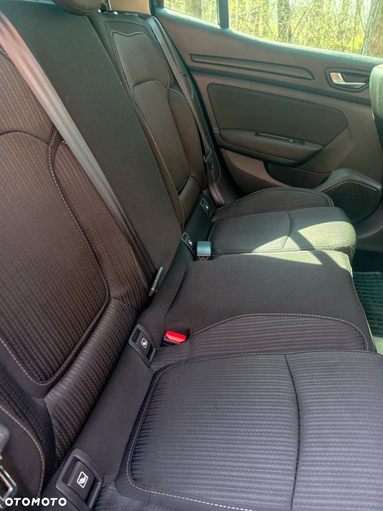 Renault Megane 1.5 dCi Bose - 4