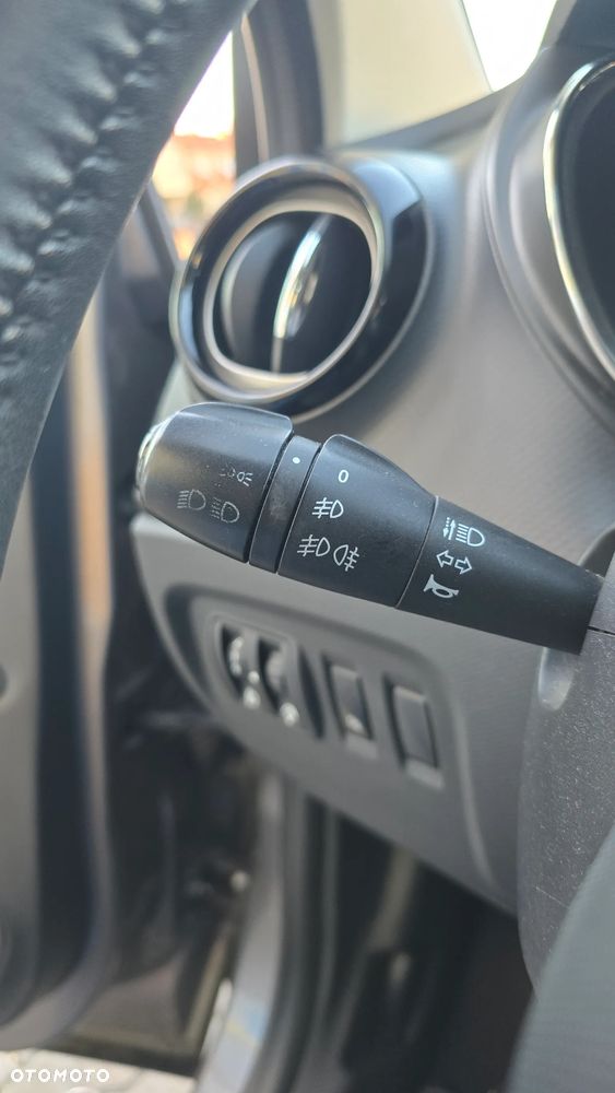 Renault Captur 0.9 Energy TCe Life EU6 - 13