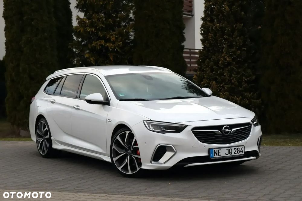 Opel Insignia 2.0 BiTurbo D 4x4 Automatik GSI - 1