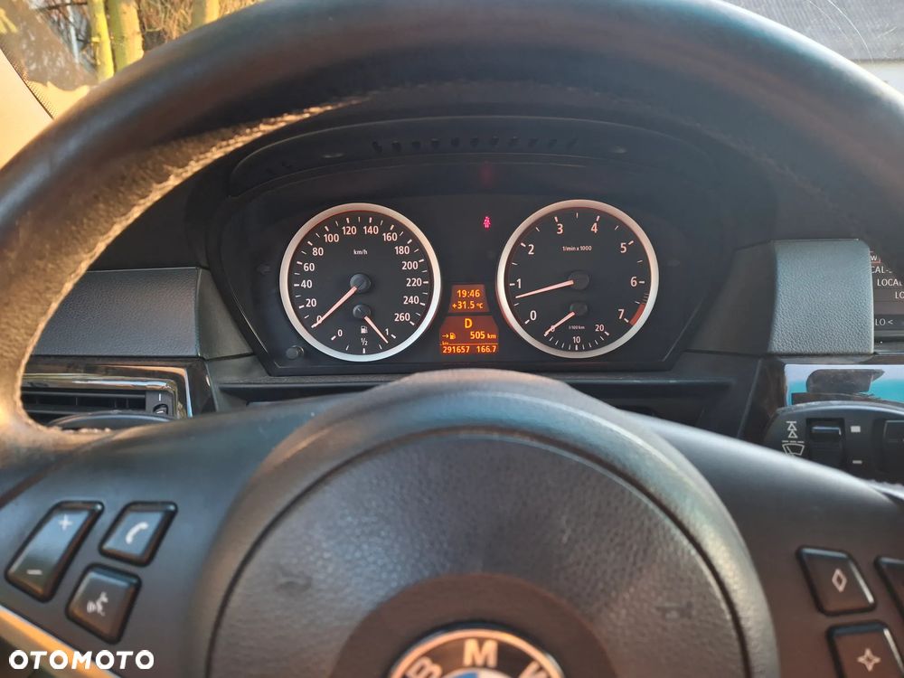 BMW Seria 5 - 8