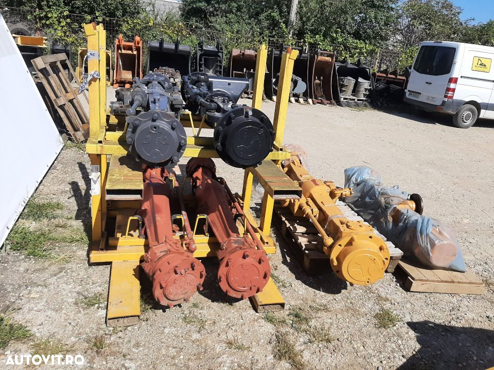 Punte  , axa buldoexcavator  MF,  FERMEC, TEREX, MECALAC - 4