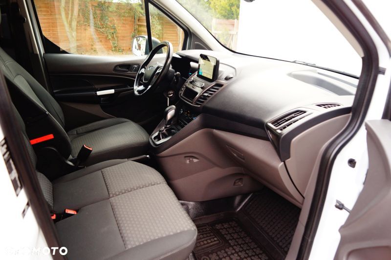 Ford Transit Connect - 31