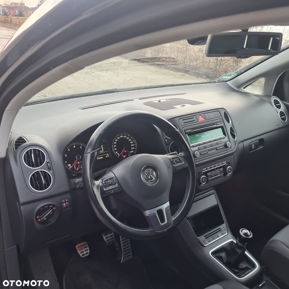 Volkswagen Golf Plus 1.2 TSI MATCH - 10