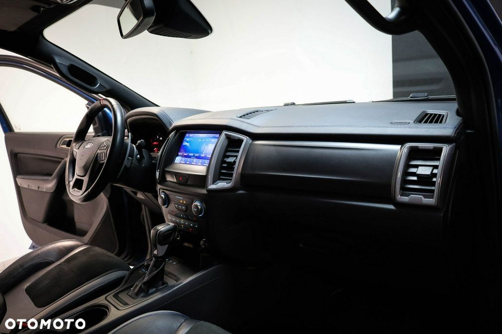 Ford Ranger Raptor - 25