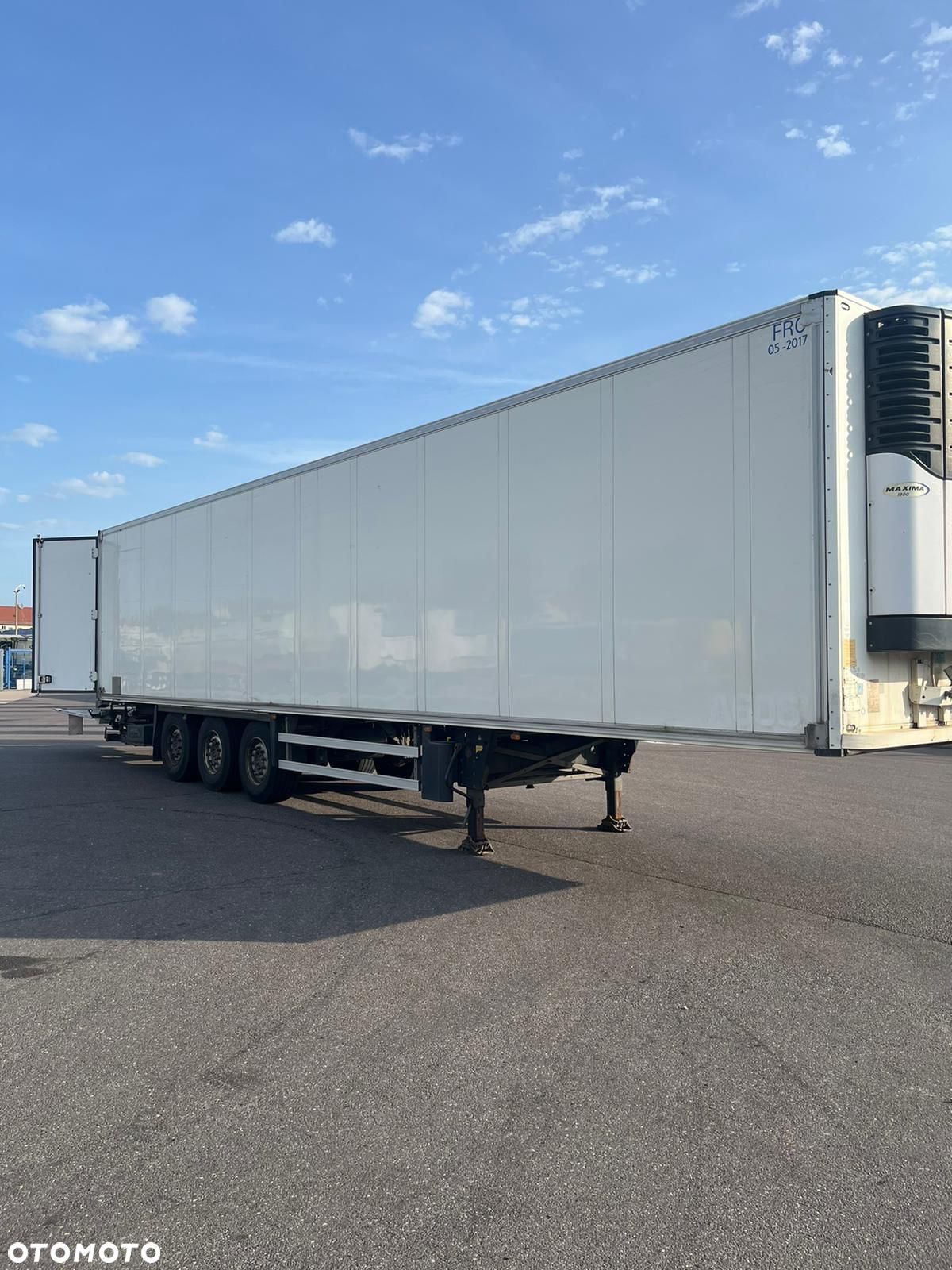 Schmitz Cargobull CARRIER MAXIMA 1300 / WINDA / DOPPEL STOCK / ŚCIANA GRODZIOWA / BELKI / PODNOSZONA OŚ / z Niemiec / TOP STAN 2011/ CARRIER CHŁODNIA CHLODNIA LODÓWKA PODWÓJNY ZAŁADUNEK PIĘTROWA - 1