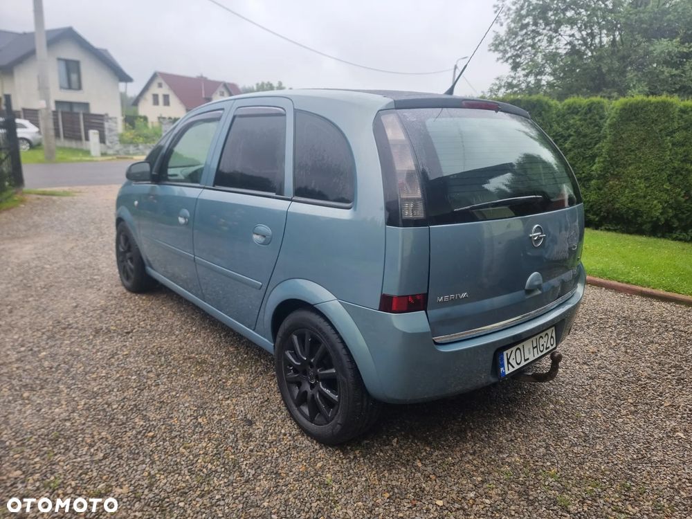 Opel Meriva - 24