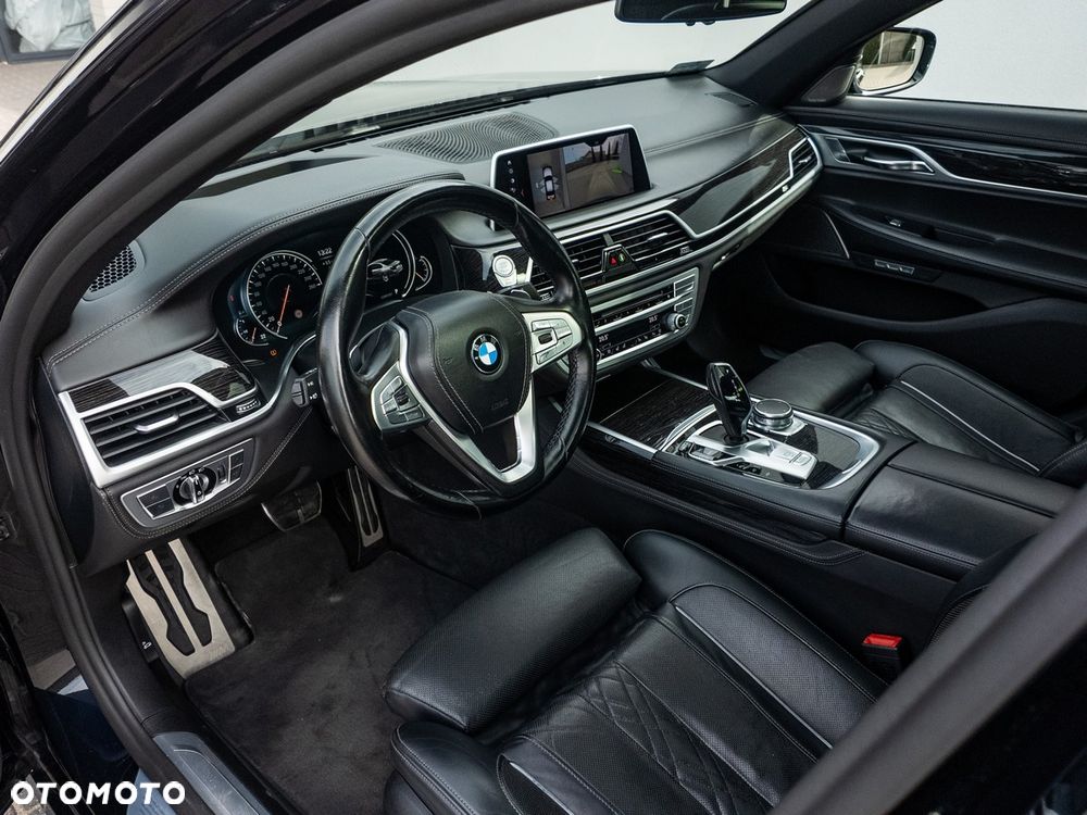 BMW Seria 7 750d xDrive - 13