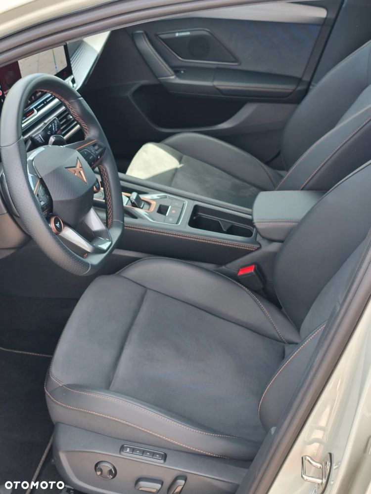 Cupra Leon 1.5 eTSI DSG - 19