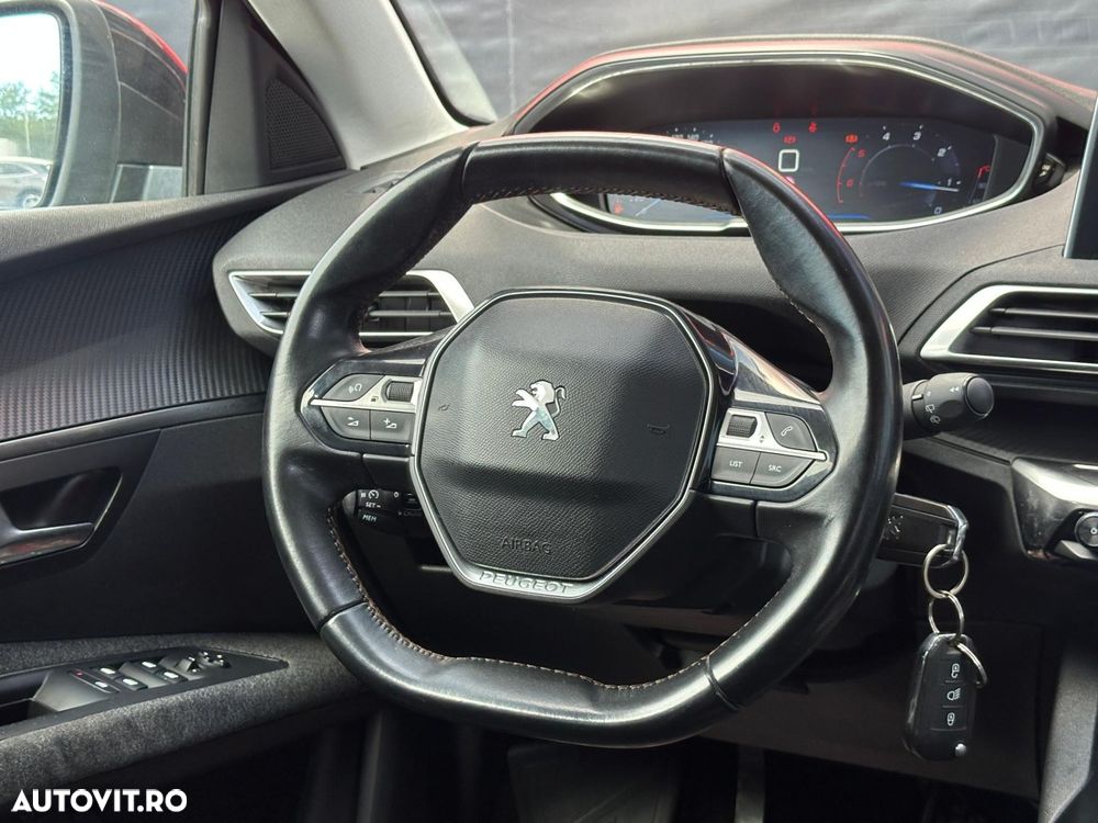 Peugeot 3008 - 8