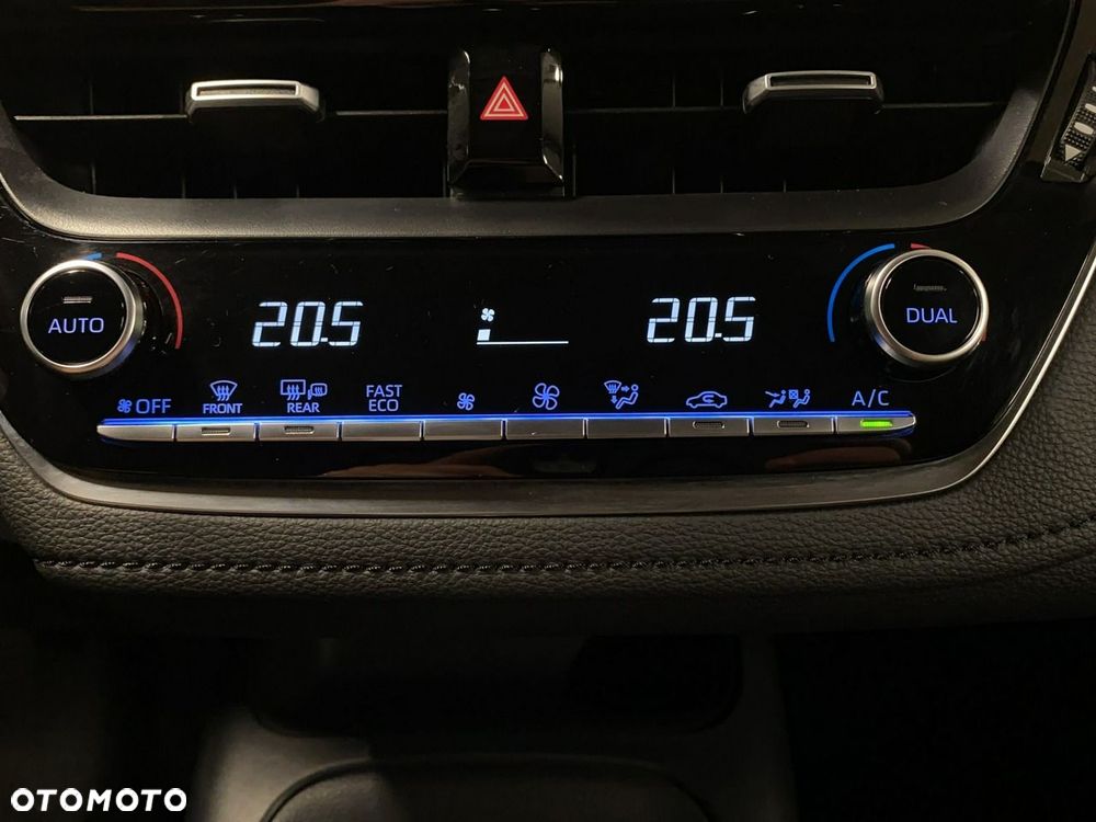 Toyota Corolla - 29