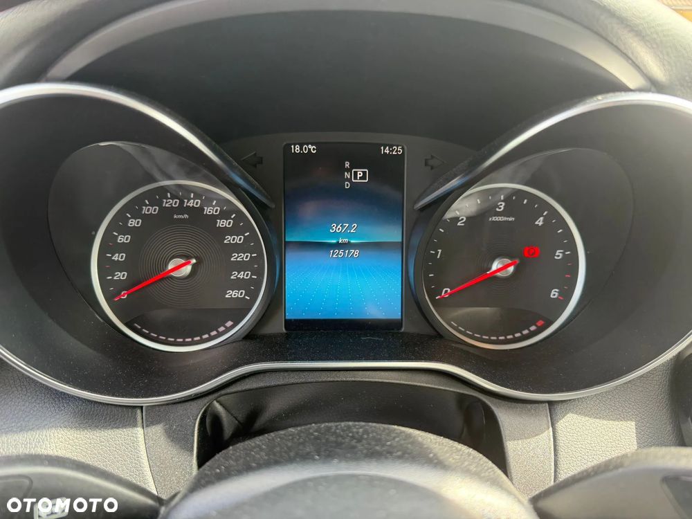 Mercedes-Benz Klasa C 200 d T 9G-TRONIC Avantgarde - 27