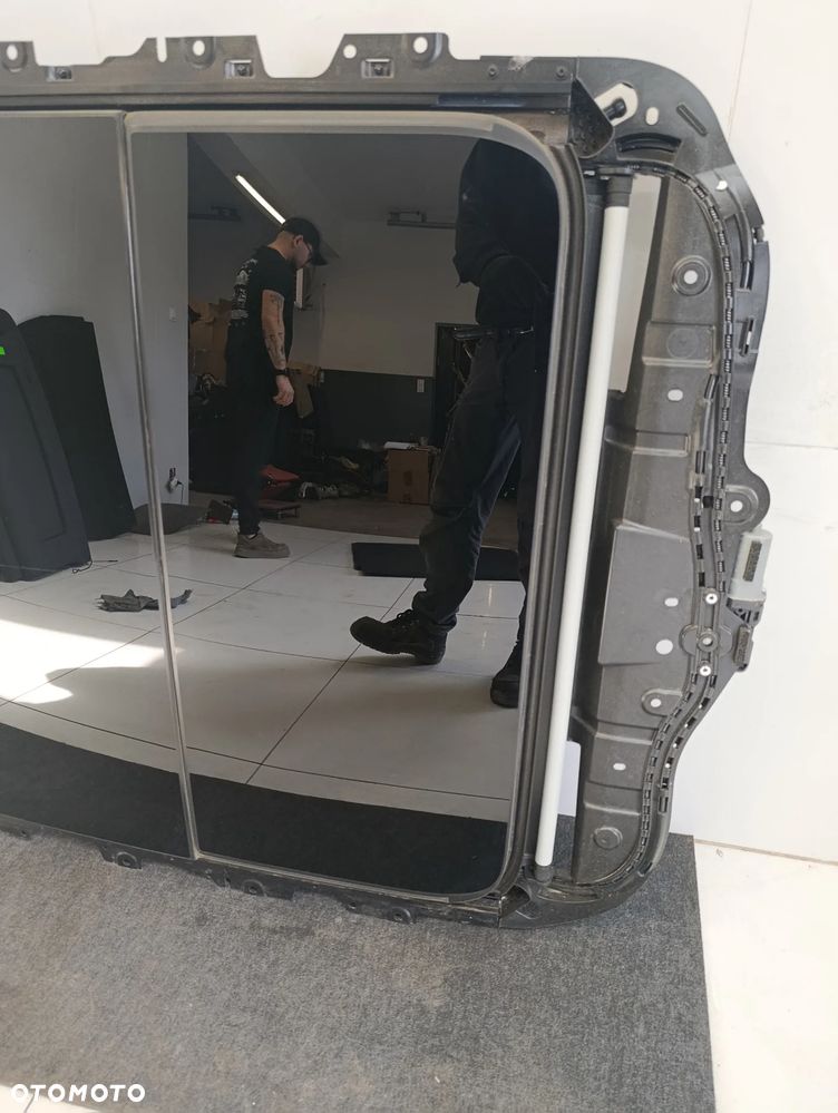 Szyberdach panorama A1 Audi Q8 e-tron etron lift - 4