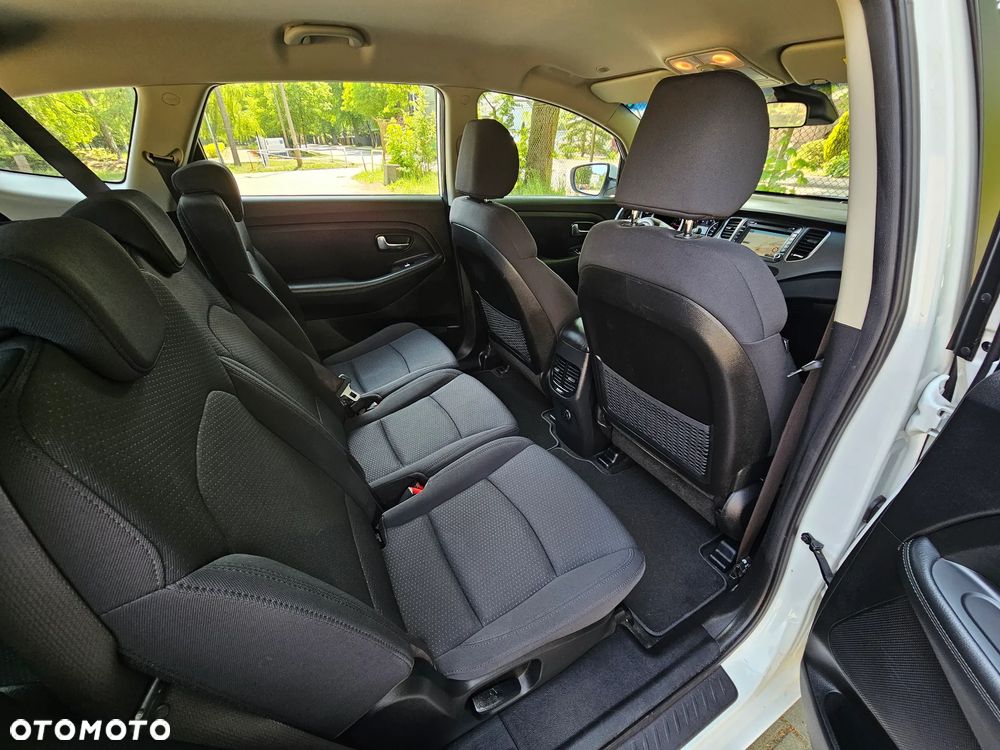 Kia Carens 1.7 CRDi 115 Dream Team Edition - 11