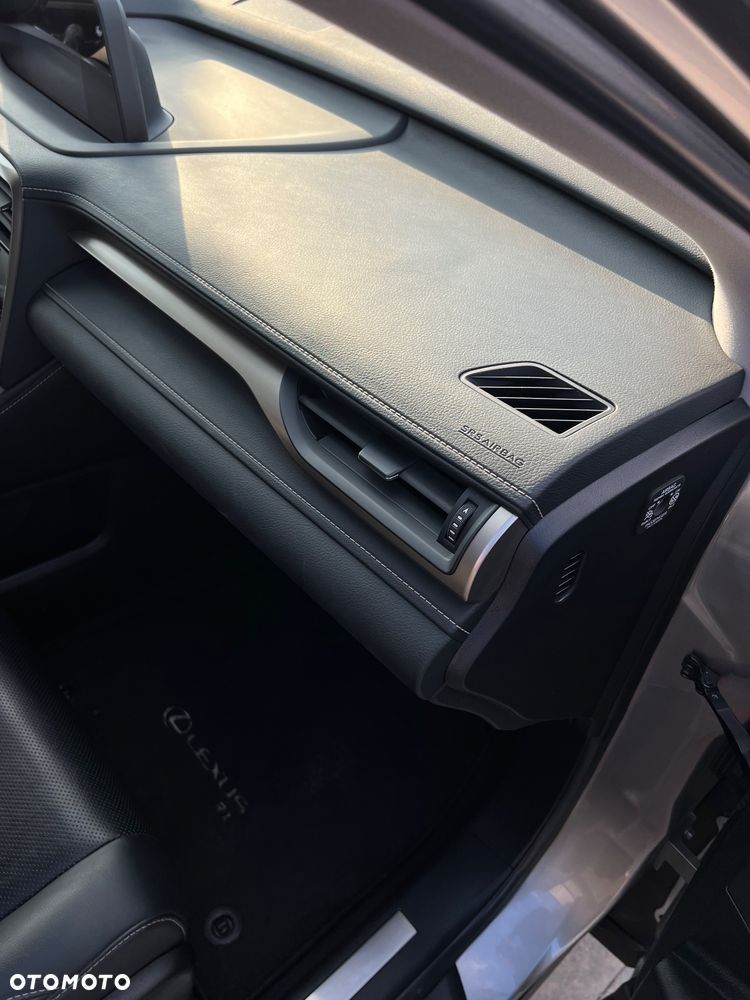 Lexus RX 300 Business Edition - 27
