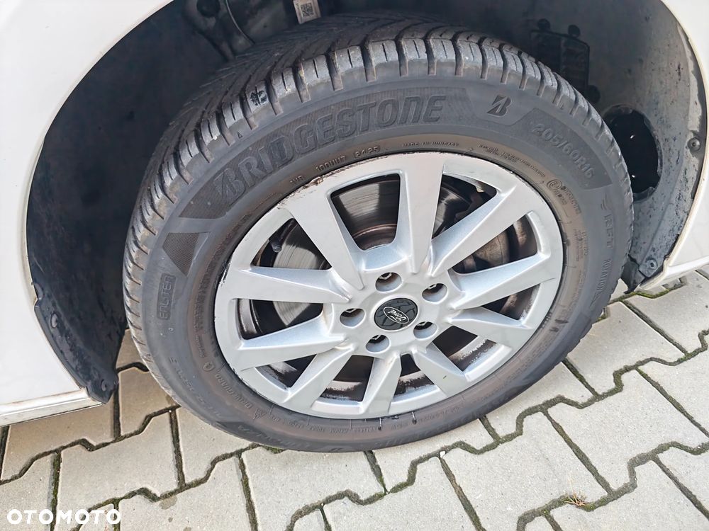 Ford Tourneo Connect 2.0 EcoBlue Titanium - 35