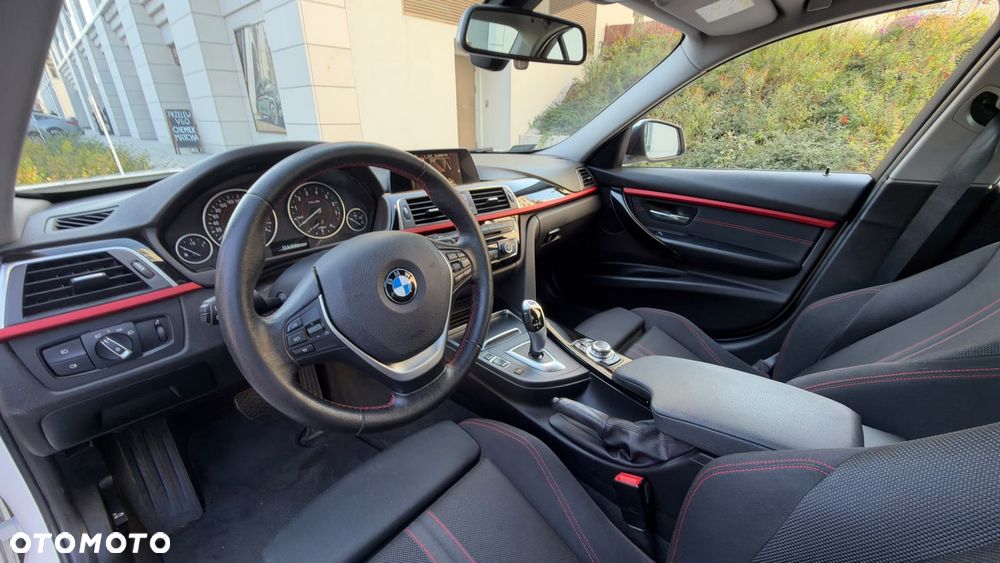 BMW Seria 3 318i Sport Line - 16