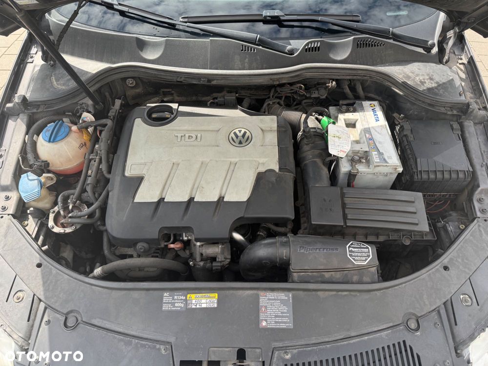 Volkswagen Passat - 3
