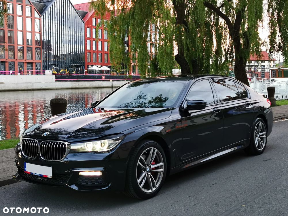 BMW Seria 7 - 1