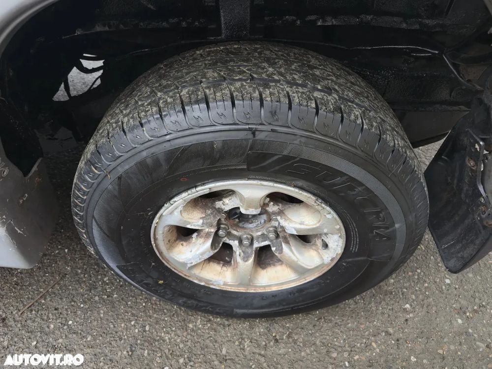 Mitsubishi Pajero Sport 2.5 TD+ Instyle - 20