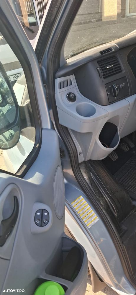 Ford Transit - 9