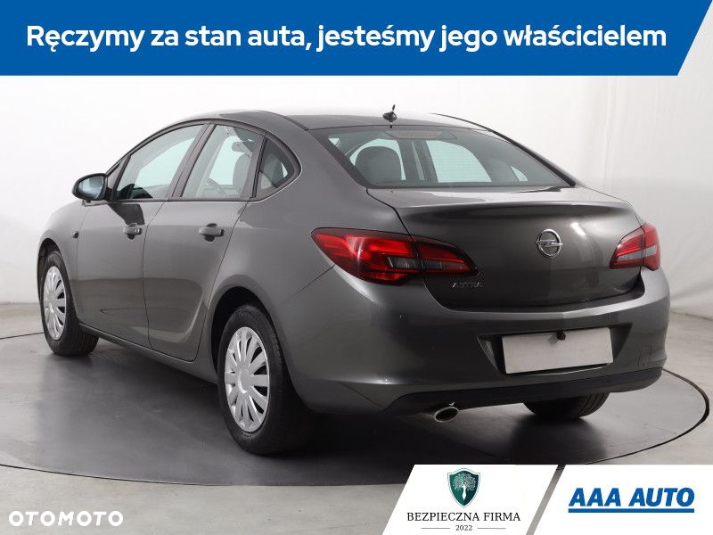 Opel Astra - 5