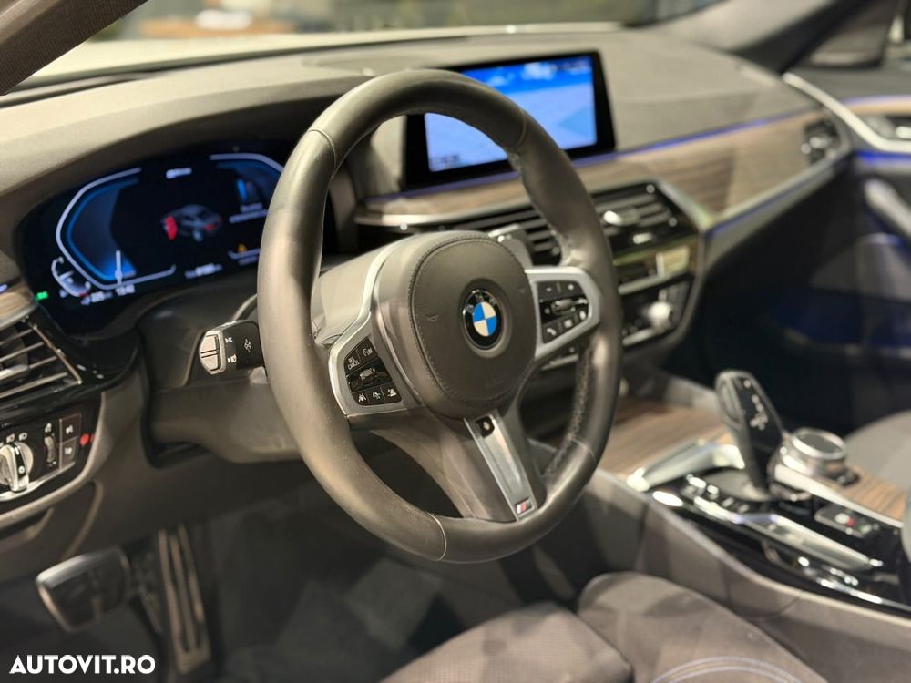 BMW Seria 5 - 33