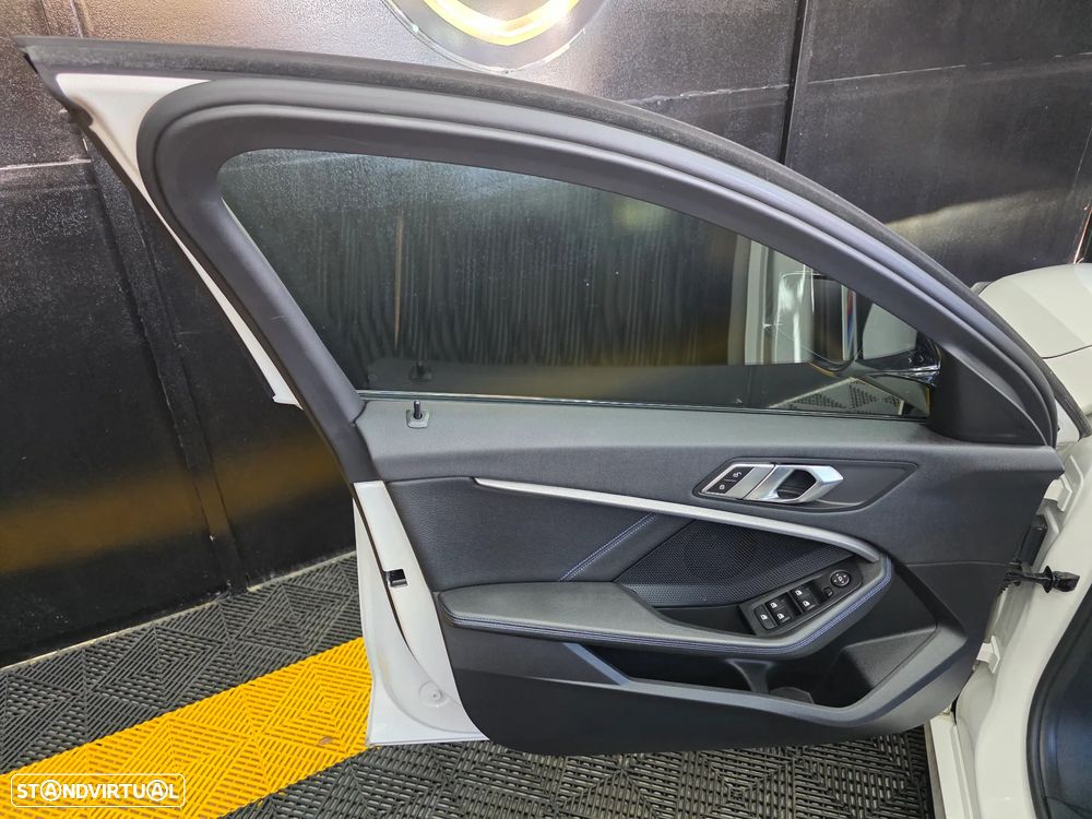 BMW 116 d Corporate Edition M - 29