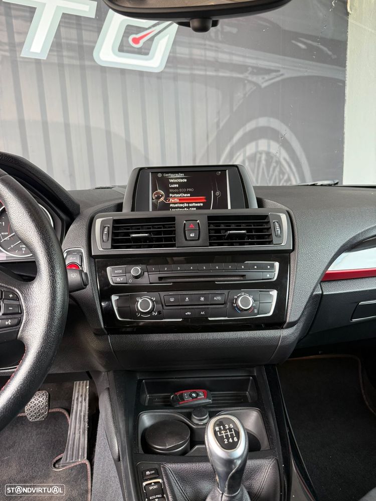 BMW 116 i Sport Line - 16