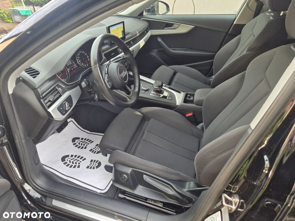 Audi A4 Avant 2.0 TDI ultra S tronic sport - 22