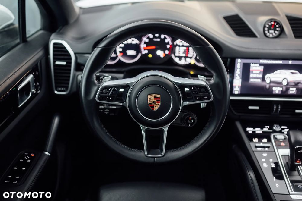 Porsche Cayenne Standard - 20