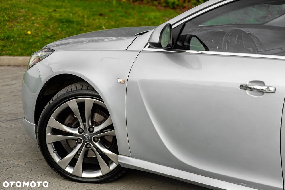 Opel Insignia - 32
