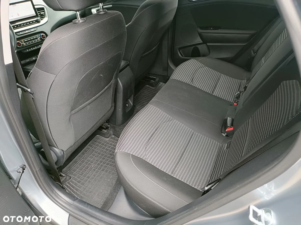 Kia XCeed 1.5 T-GDI M DCT - 21