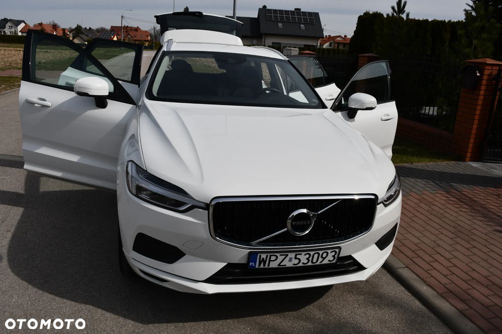Volvo XC 60 T4 Momentum - 20