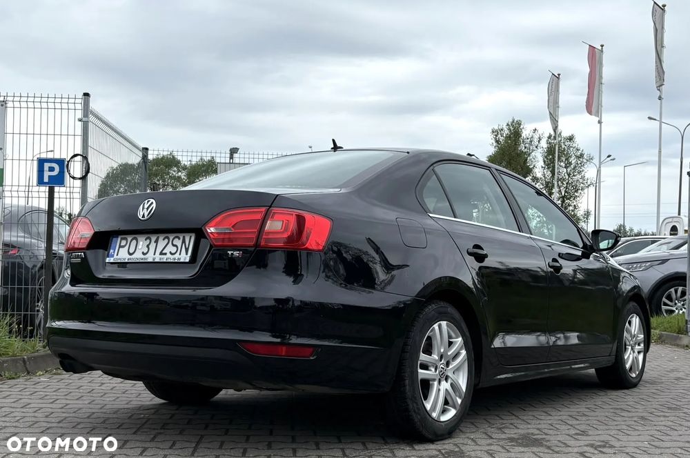 Volkswagen Jetta 1.4 TSI Highline - 8