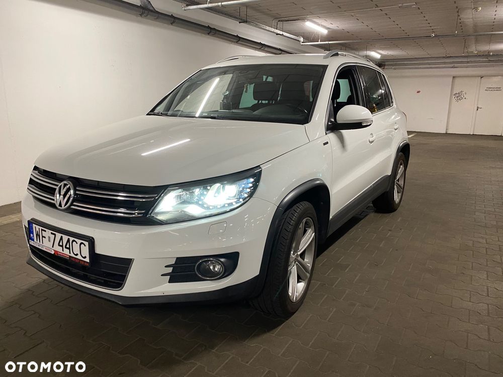 Volkswagen Tiguan 1.4 TSI DSG BlueMotion Technology Lounge Sport & Style - 2
