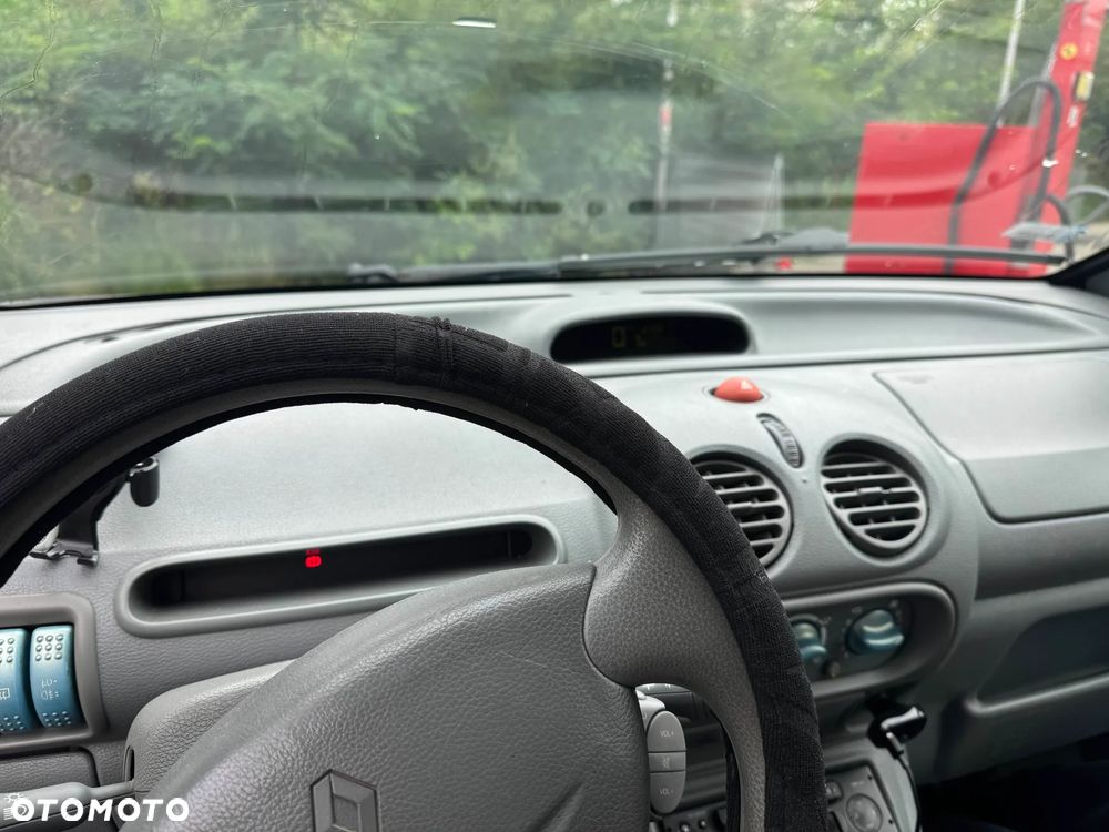 Renault Twingo - 16